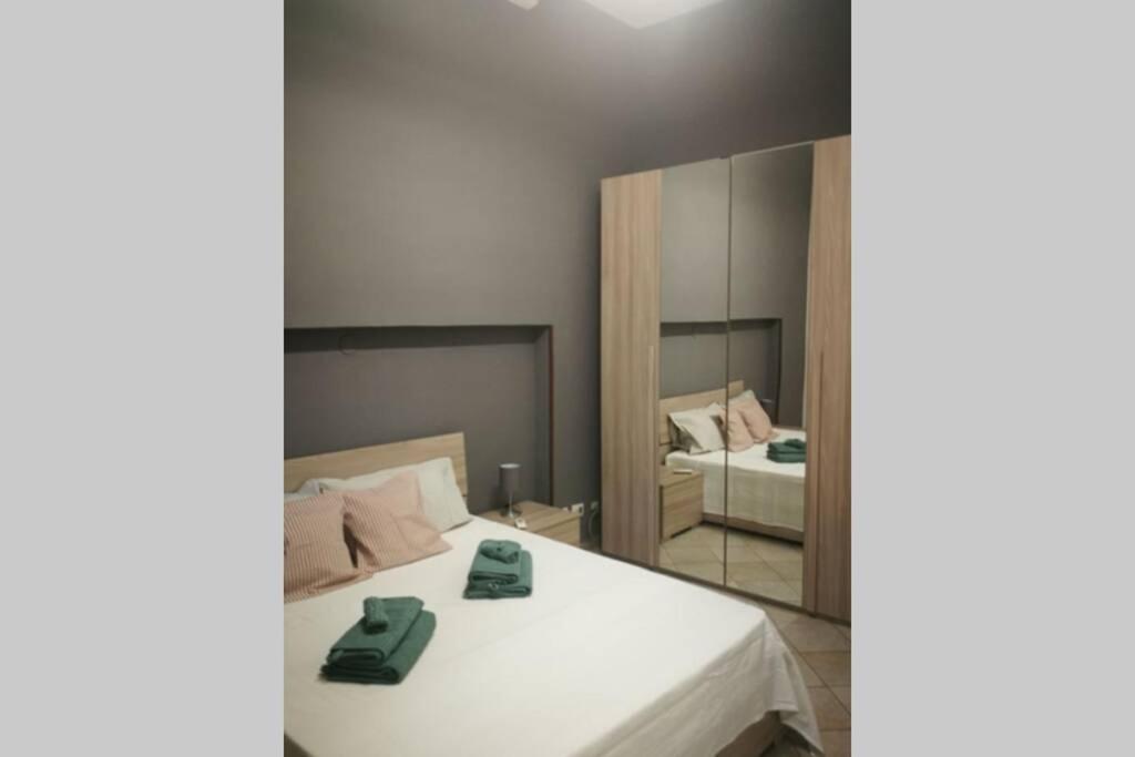 Europa 37 Apartment Messina Bagian luar foto