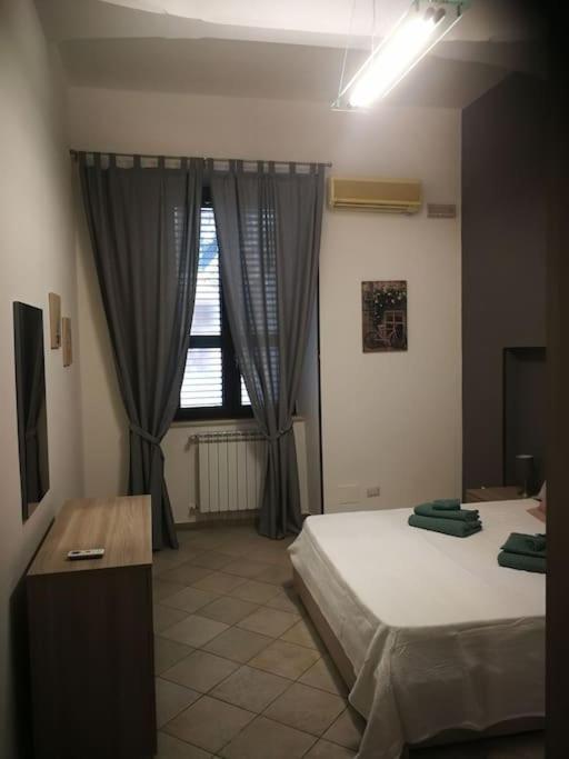 Europa 37 Apartment Messina Bagian luar foto